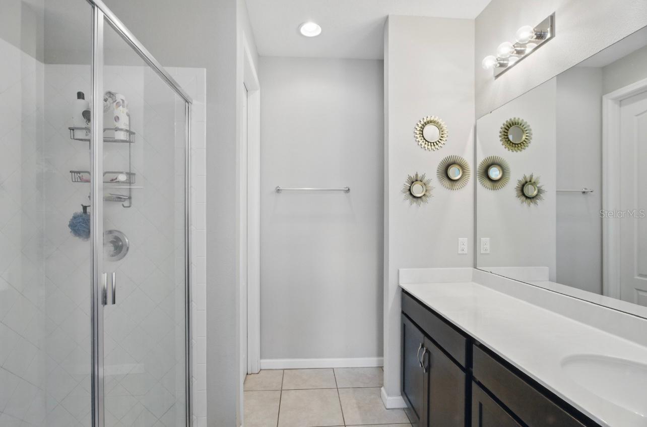 Image 19 of 21 For 914 Fallon Hills Drive