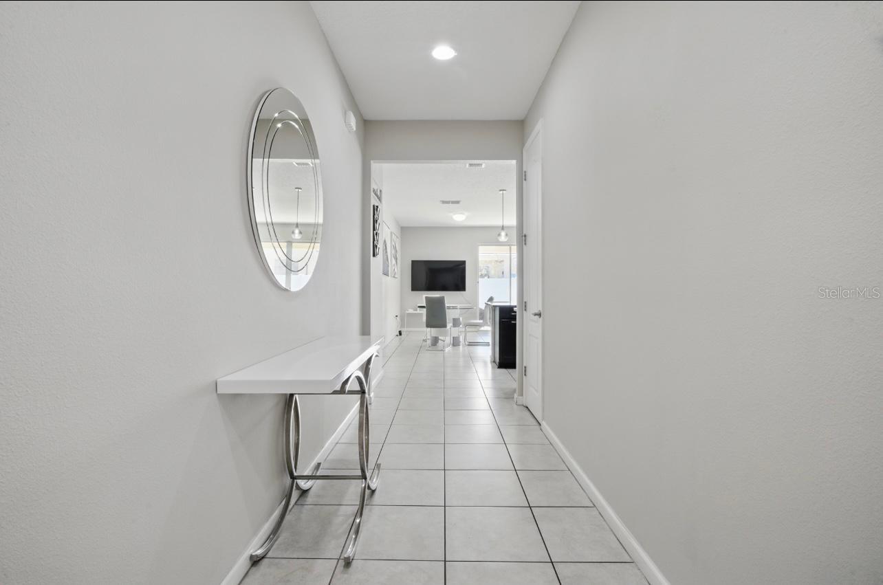 Image 20 of 21 For 914 Fallon Hills Drive