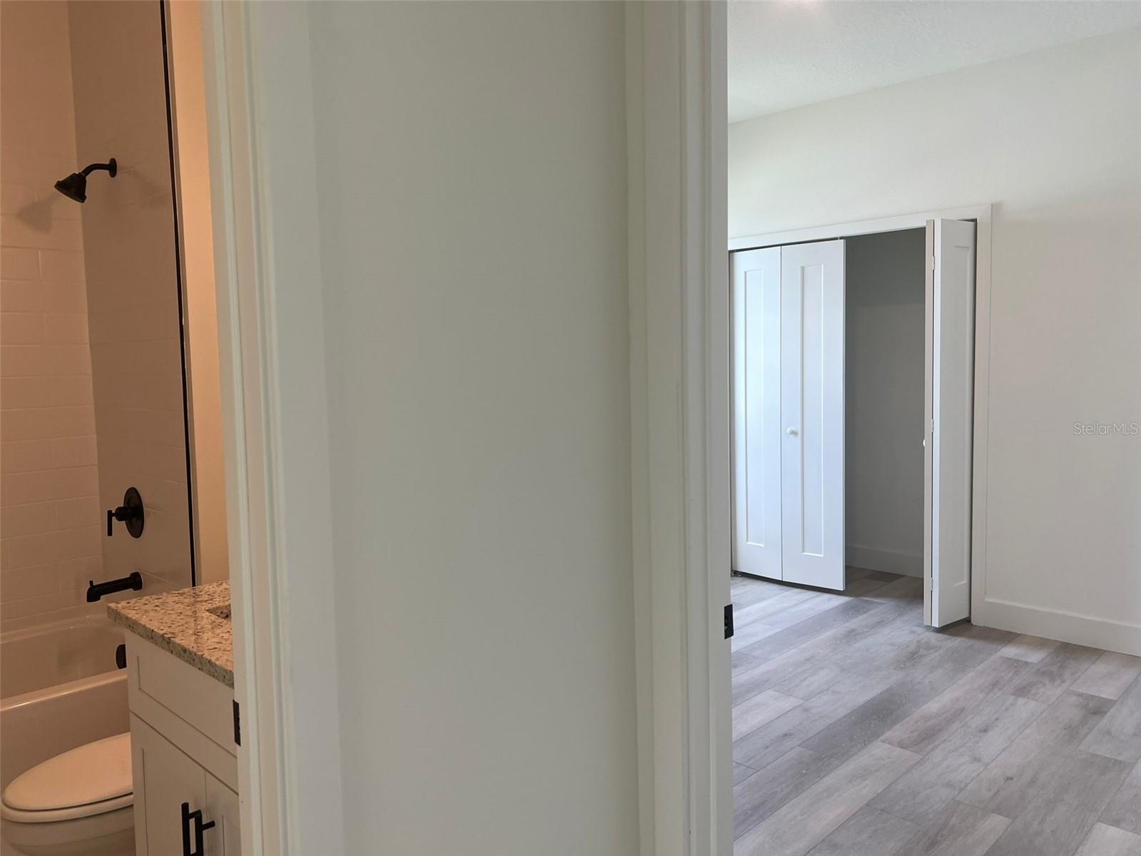 Image 13 of 21 For 3156 Westover Avenue Se