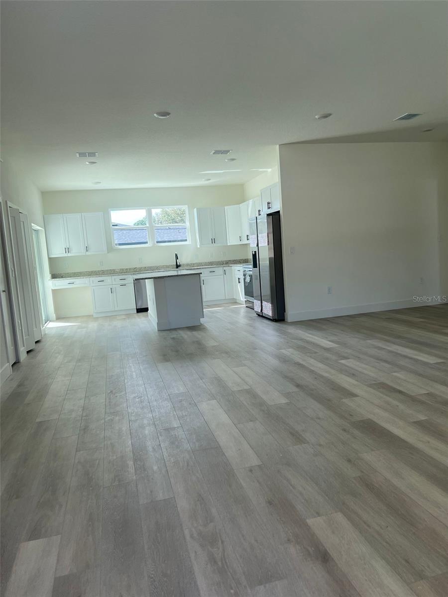 Image 7 of 21 For 3156 Westover Avenue Se