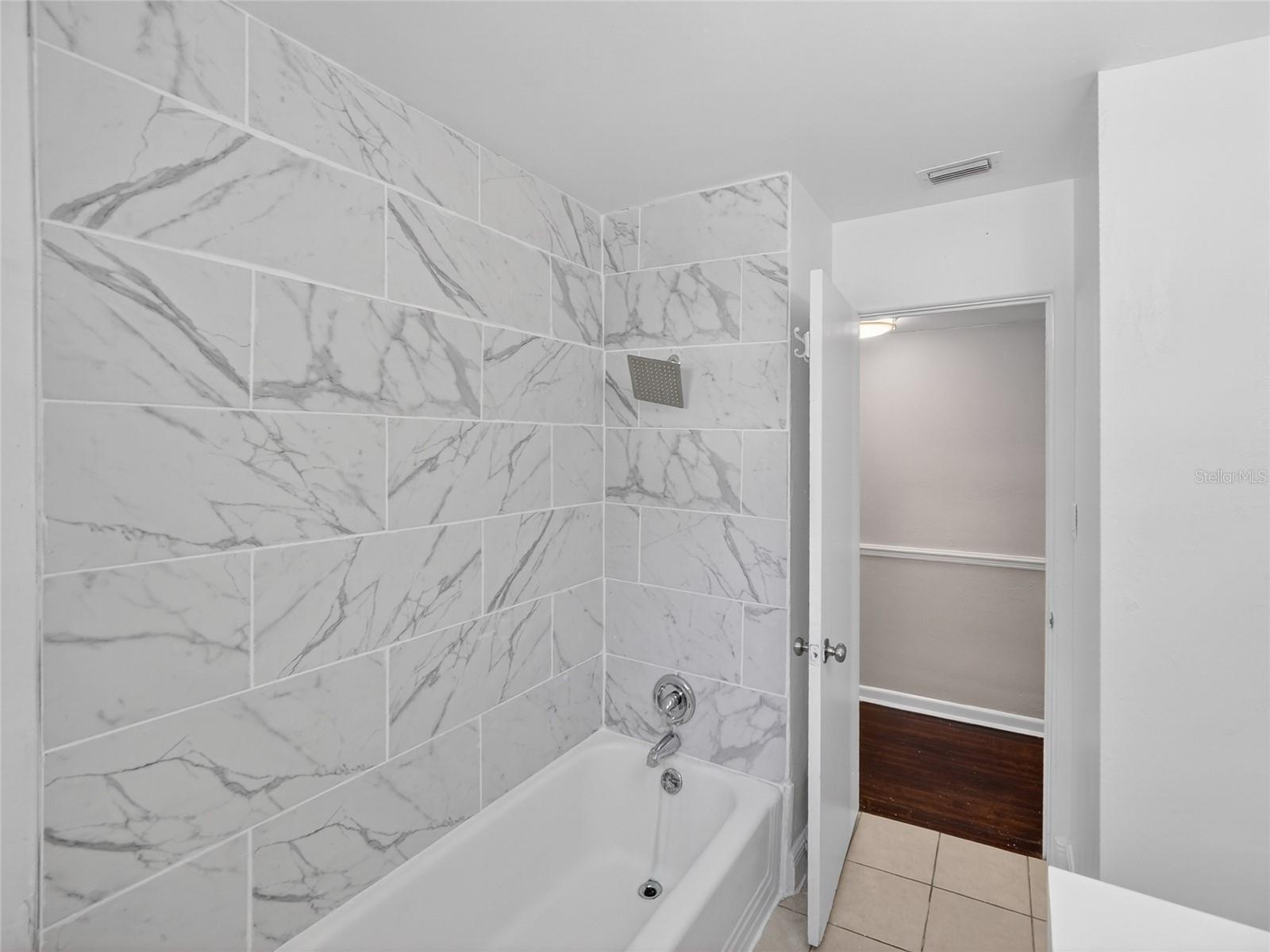 Image 10 of 39 For 4708 Abaca Street