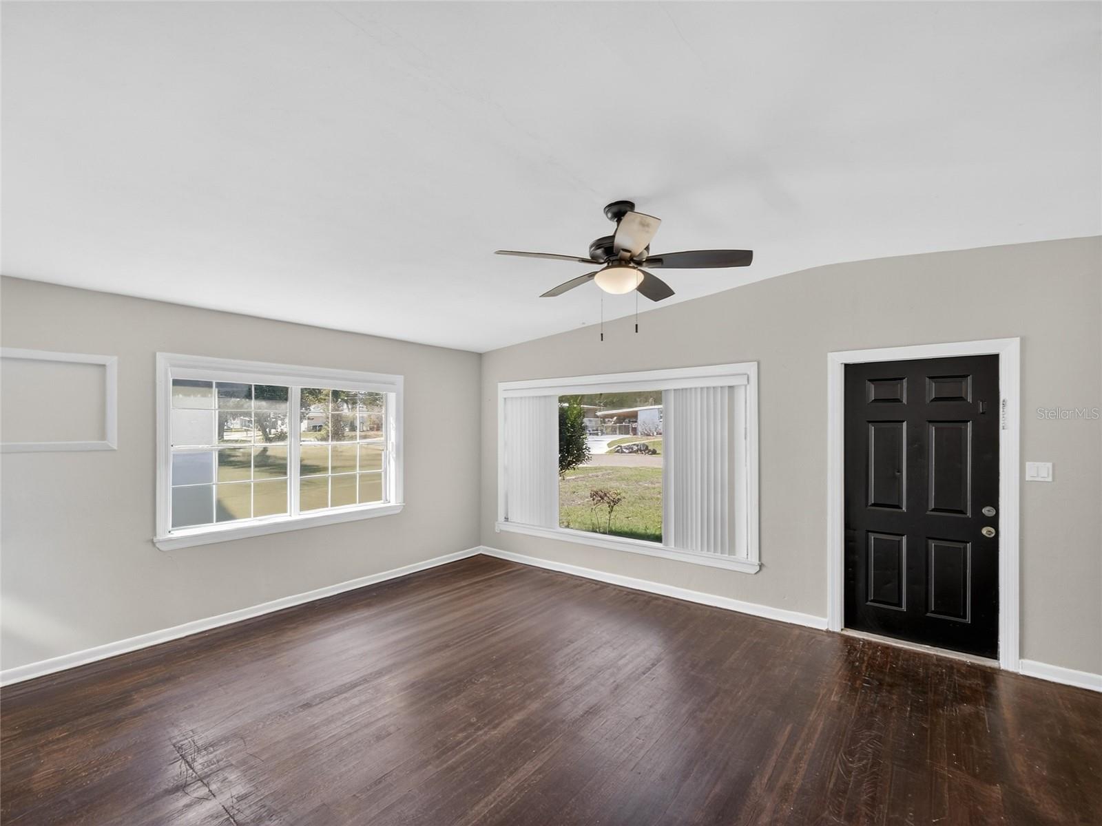 Image 16 of 39 For 4708 Abaca Street