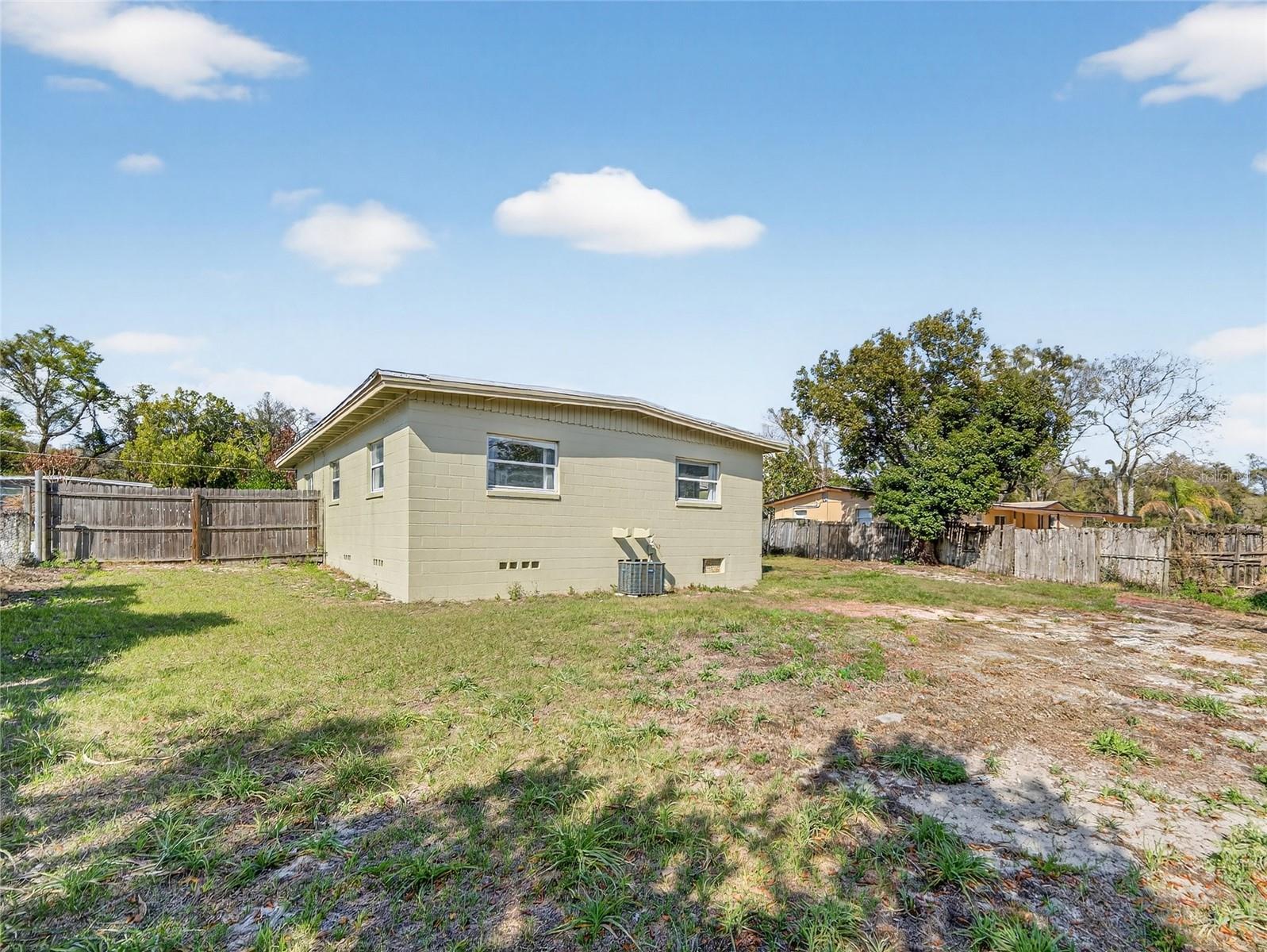 Image 25 of 39 For 4708 Abaca Street