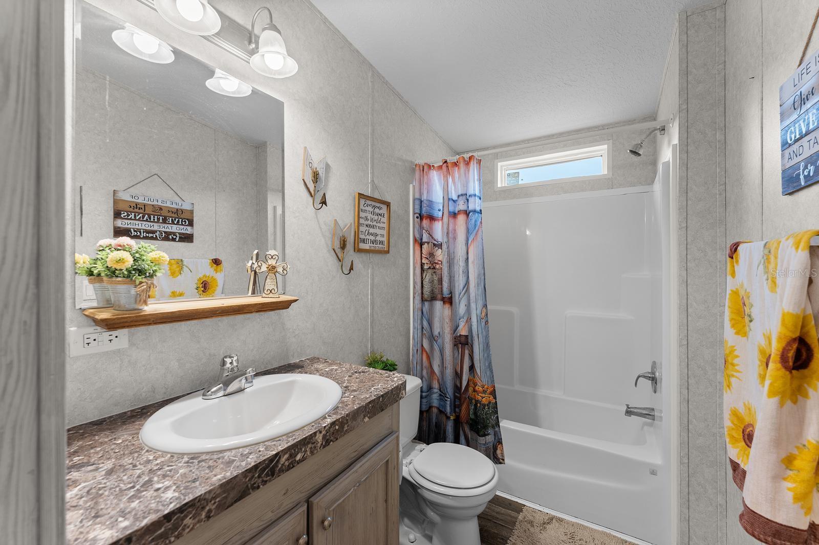 Image 17 of 31 For 6300 Green Pond Road