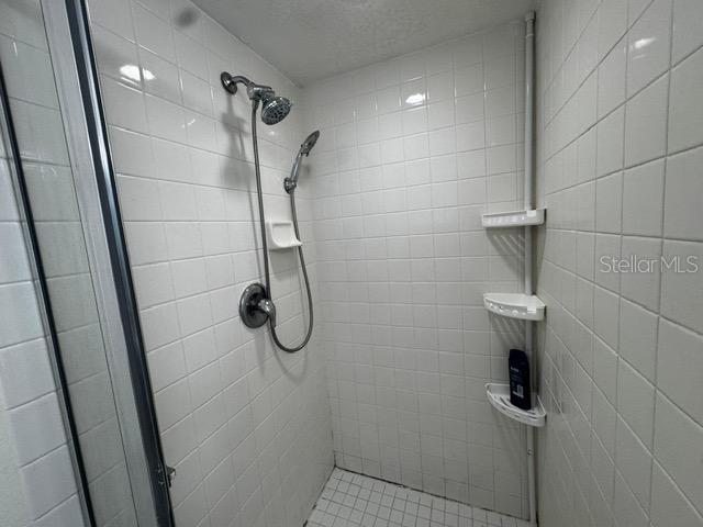 Image 23 of 36 For 306 Oak Park Place