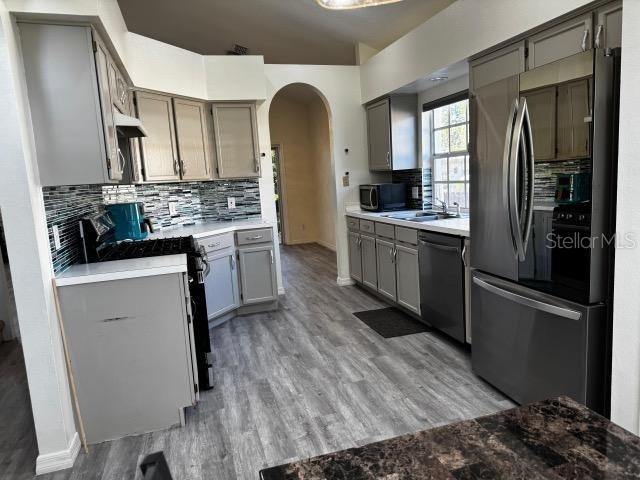 Image 24 of 36 For 306 Oak Park Place