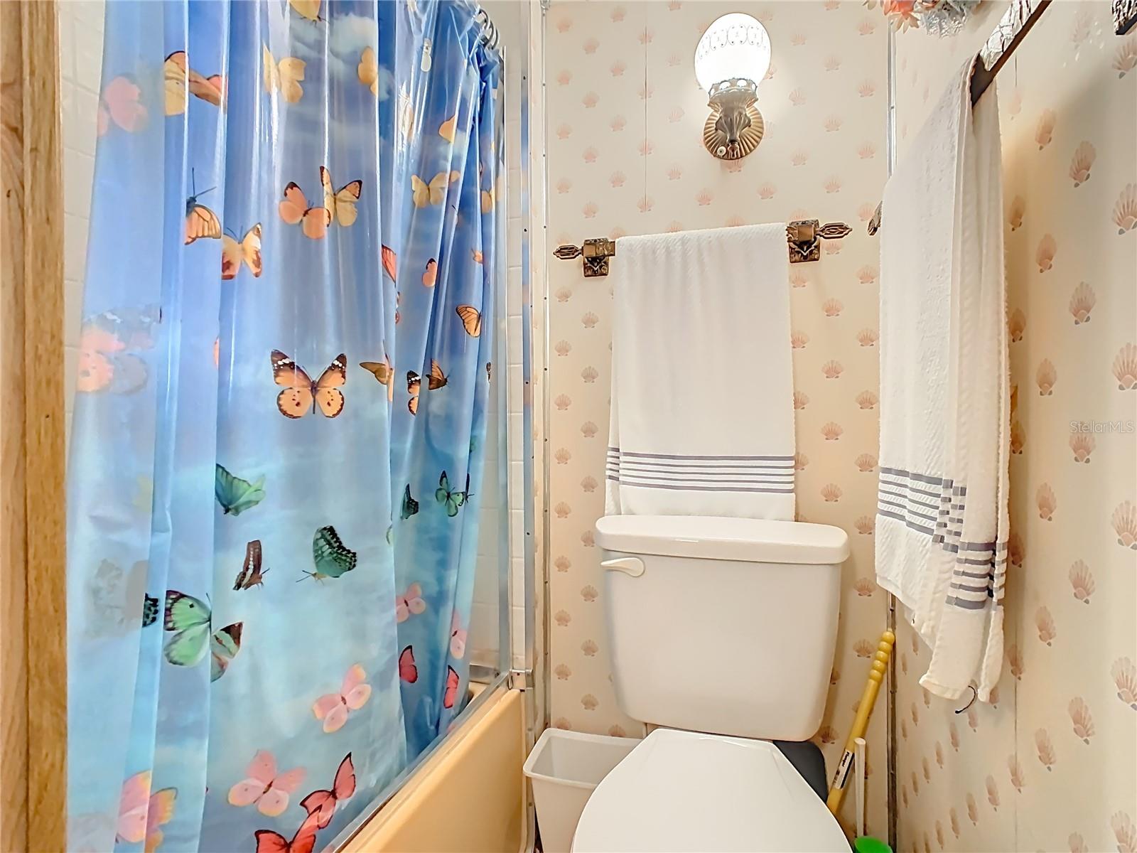 Image 18 of 30 For 9000 Us Hwy 192  407