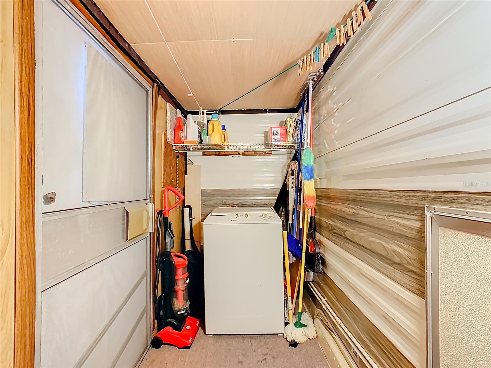 Image 21 of 30 For 9000 Us Hwy 192  407