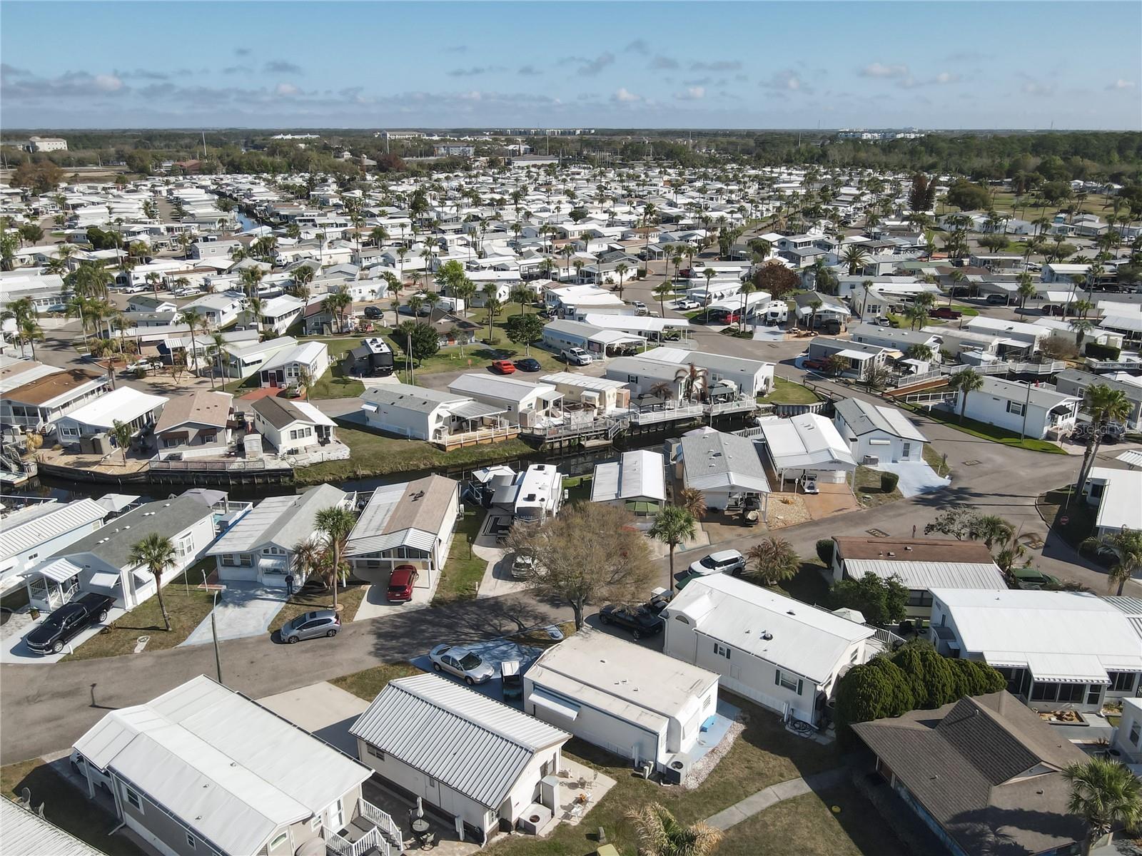 Image 25 of 30 For 9000 Us Hwy 192  407