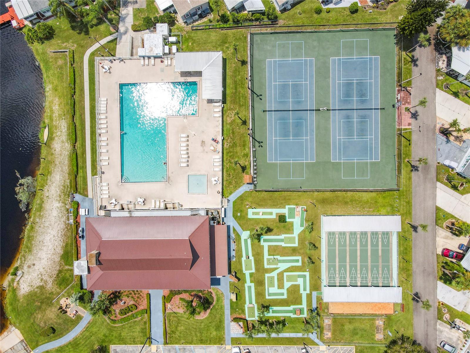 Image 30 of 30 For 9000 Us Hwy 192  407