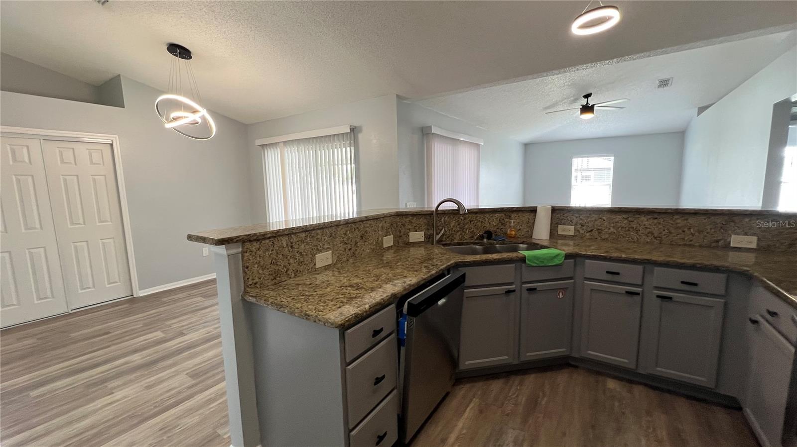 Image 14 of 34 For 485 Martigues Drive