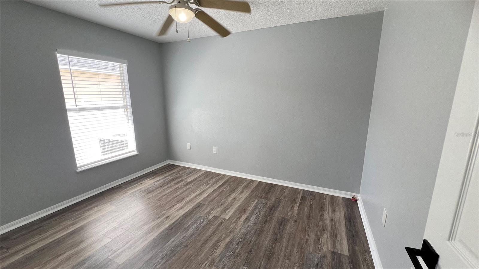 Image 22 of 34 For 485 Martigues Drive