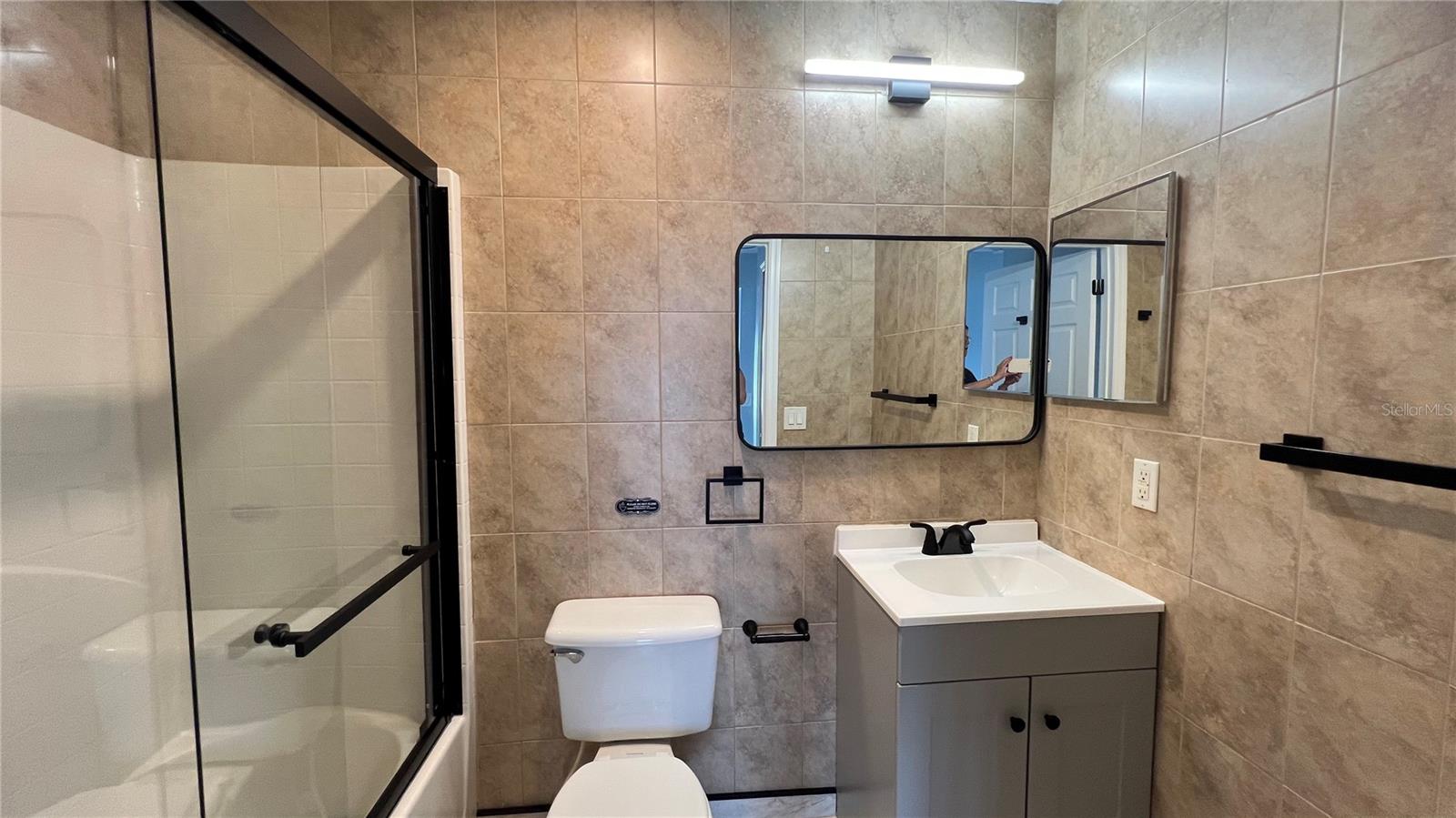 Image 26 of 34 For 485 Martigues Drive