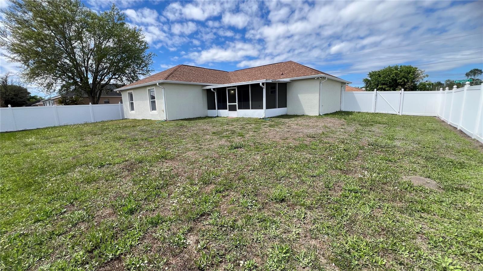 Image 30 of 34 For 485 Martigues Drive