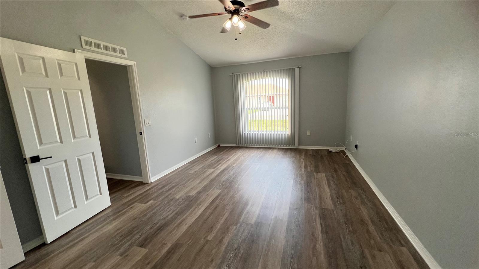 Image 6 of 34 For 485 Martigues Drive