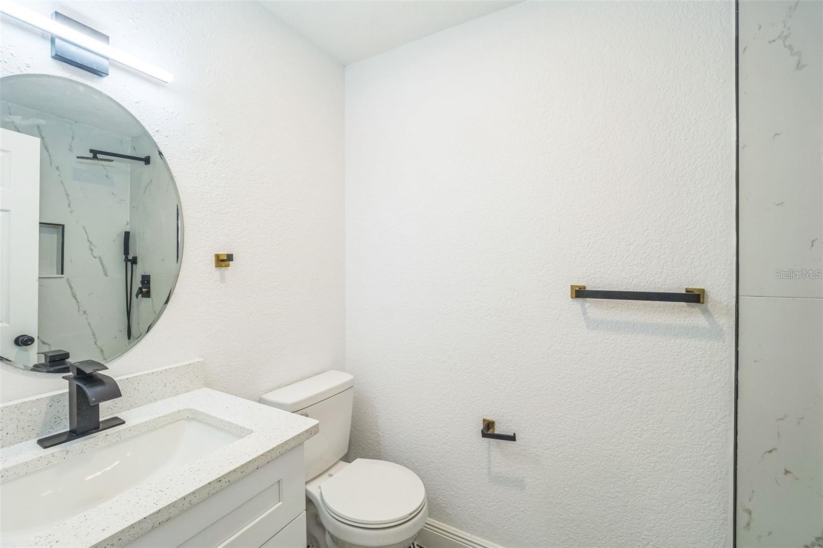 Image 19 of 26 For 4212 Harry Drive