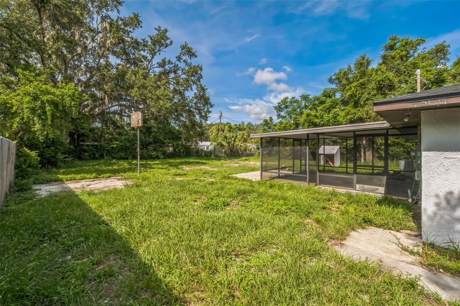 Image 24 of 26 For 4212 Harry Drive