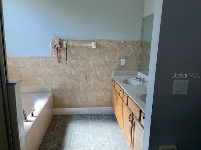 Image 14 of 61 For 9721 Old Patina Way