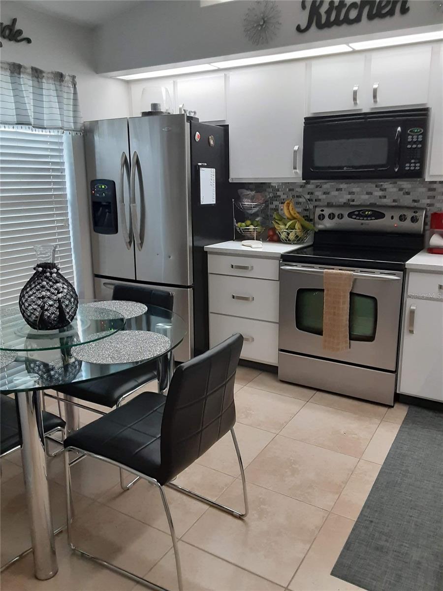 Image 6 of 18 For 14364 Island Cove Drive