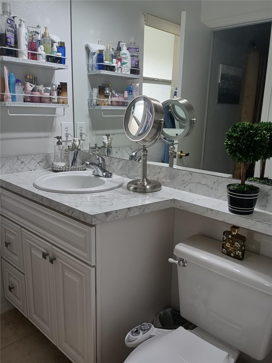 Image 8 of 18 For 14364 Island Cove Drive