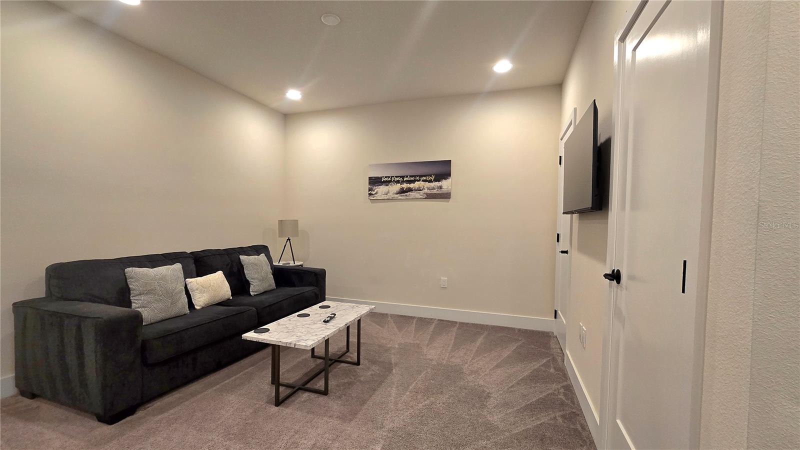 Image 31 of 59 For 17340 Blessing Drive