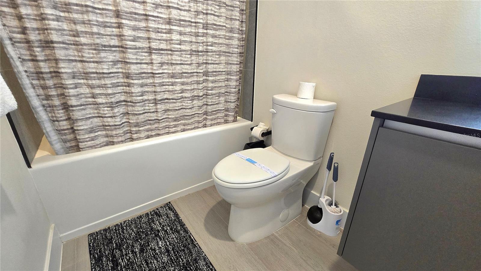 Image 36 of 59 For 17340 Blessing Drive