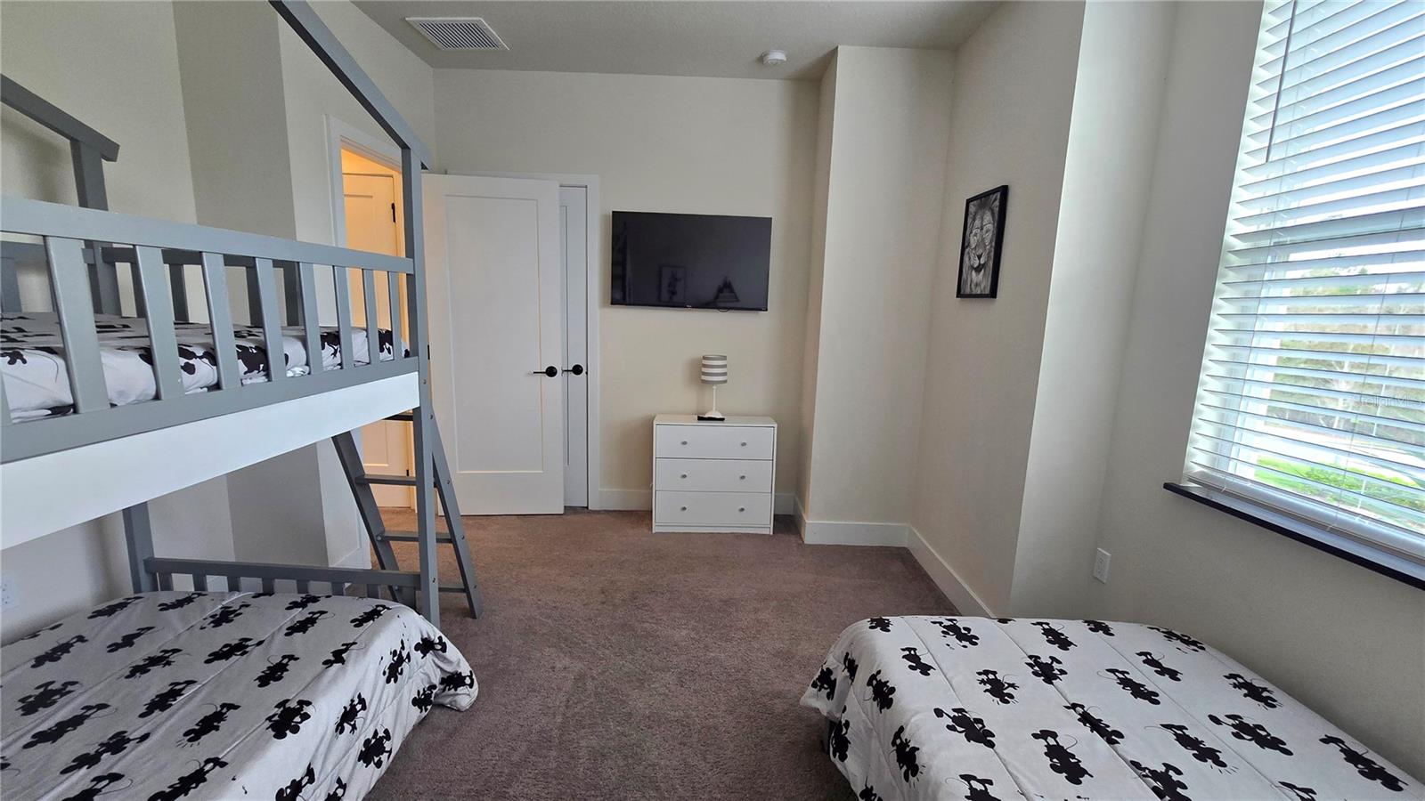 Image 43 of 59 For 17340 Blessing Drive