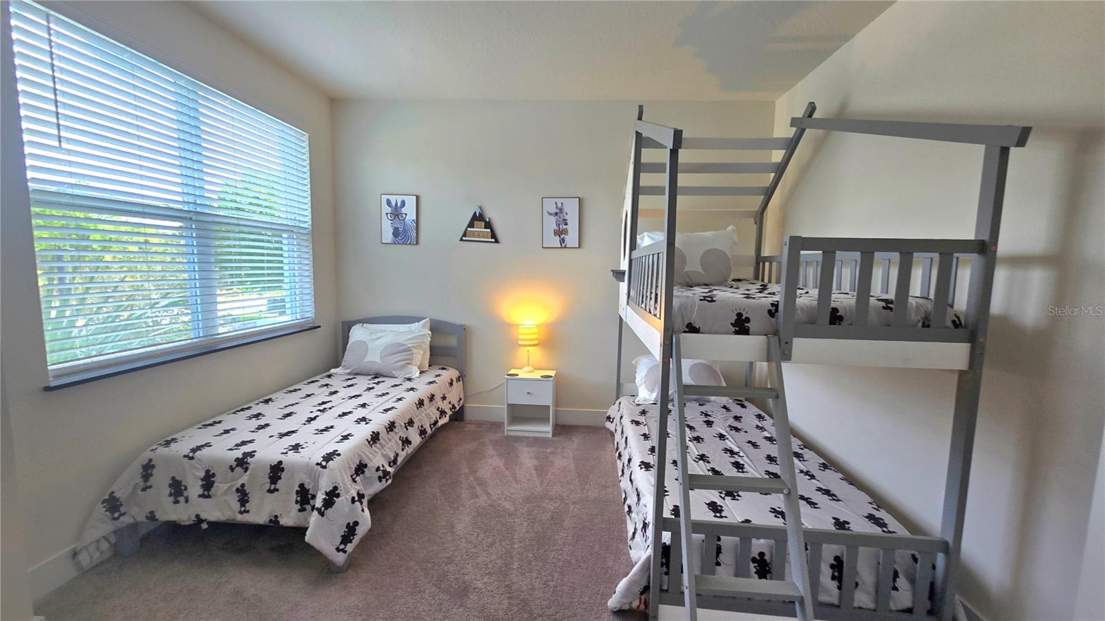 Image 46 of 59 For 17340 Blessing Drive