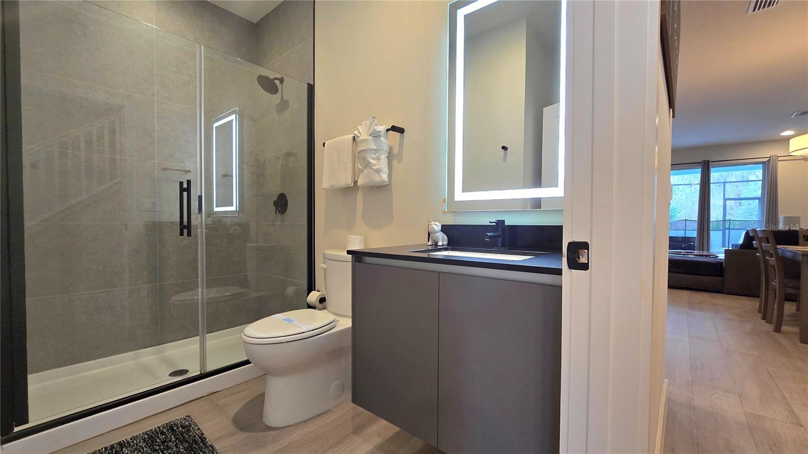 Image 5 of 59 For 17340 Blessing Drive