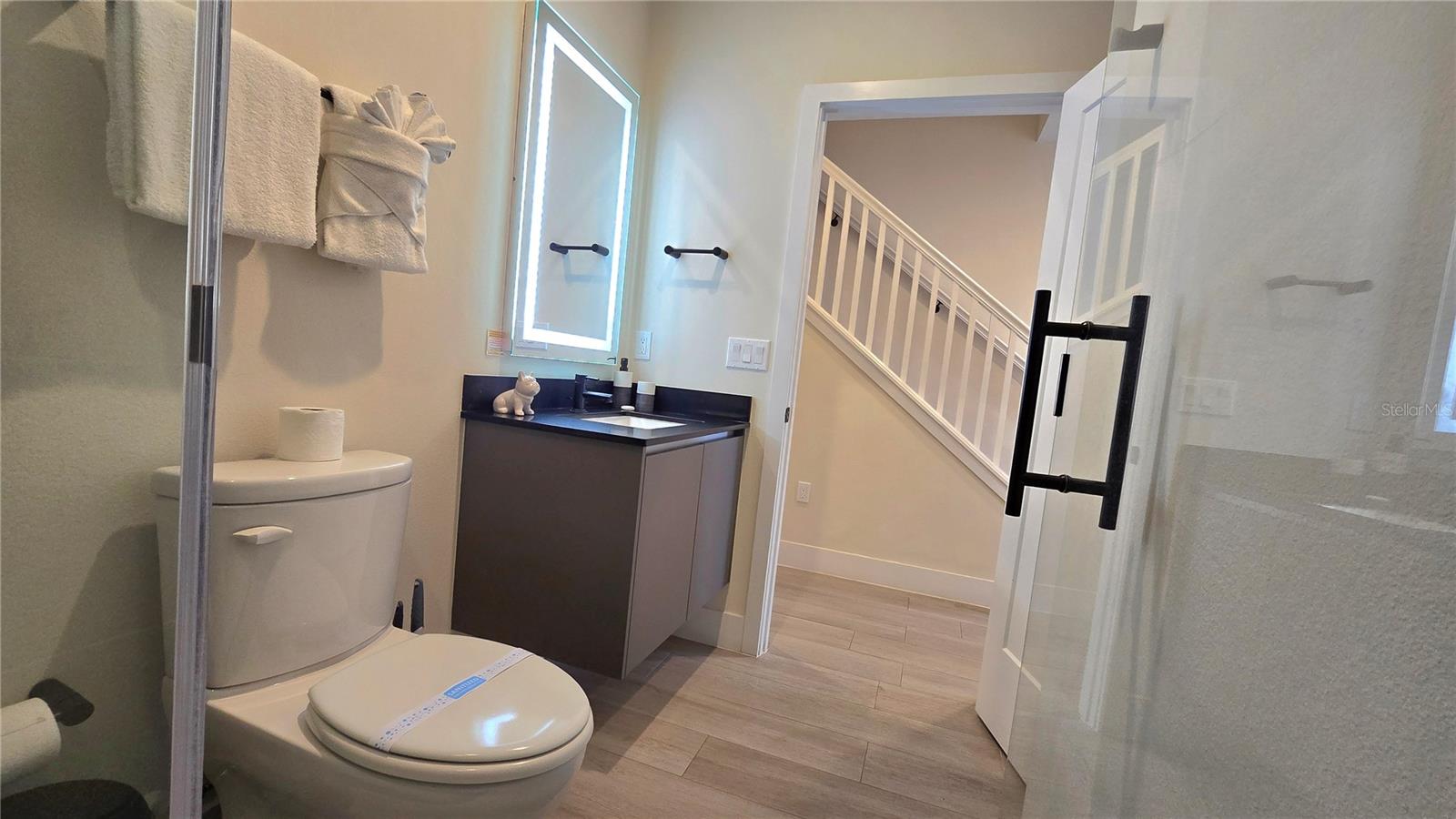 Image 6 of 59 For 17340 Blessing Drive