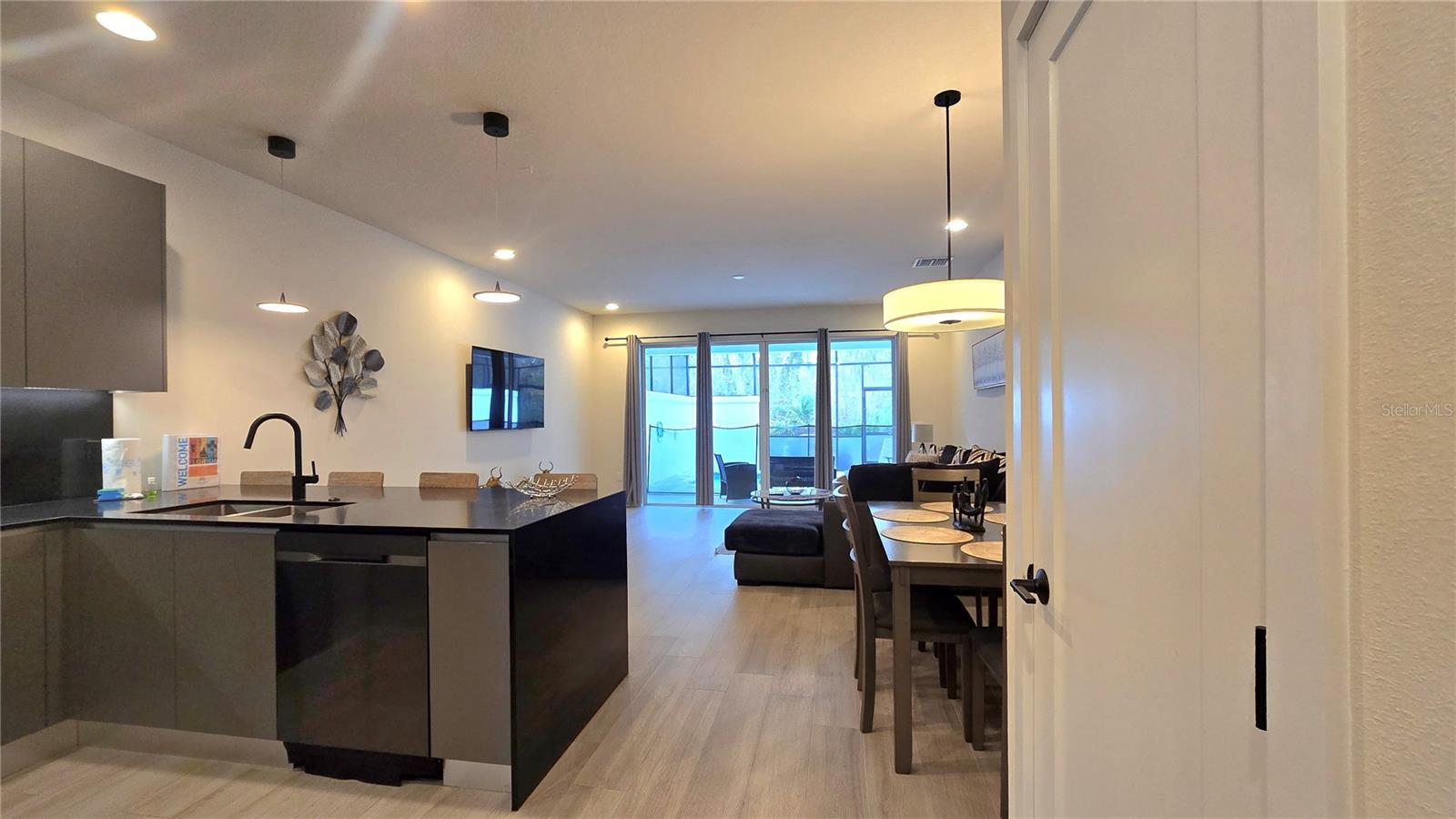 Image 7 of 59 For 17340 Blessing Drive