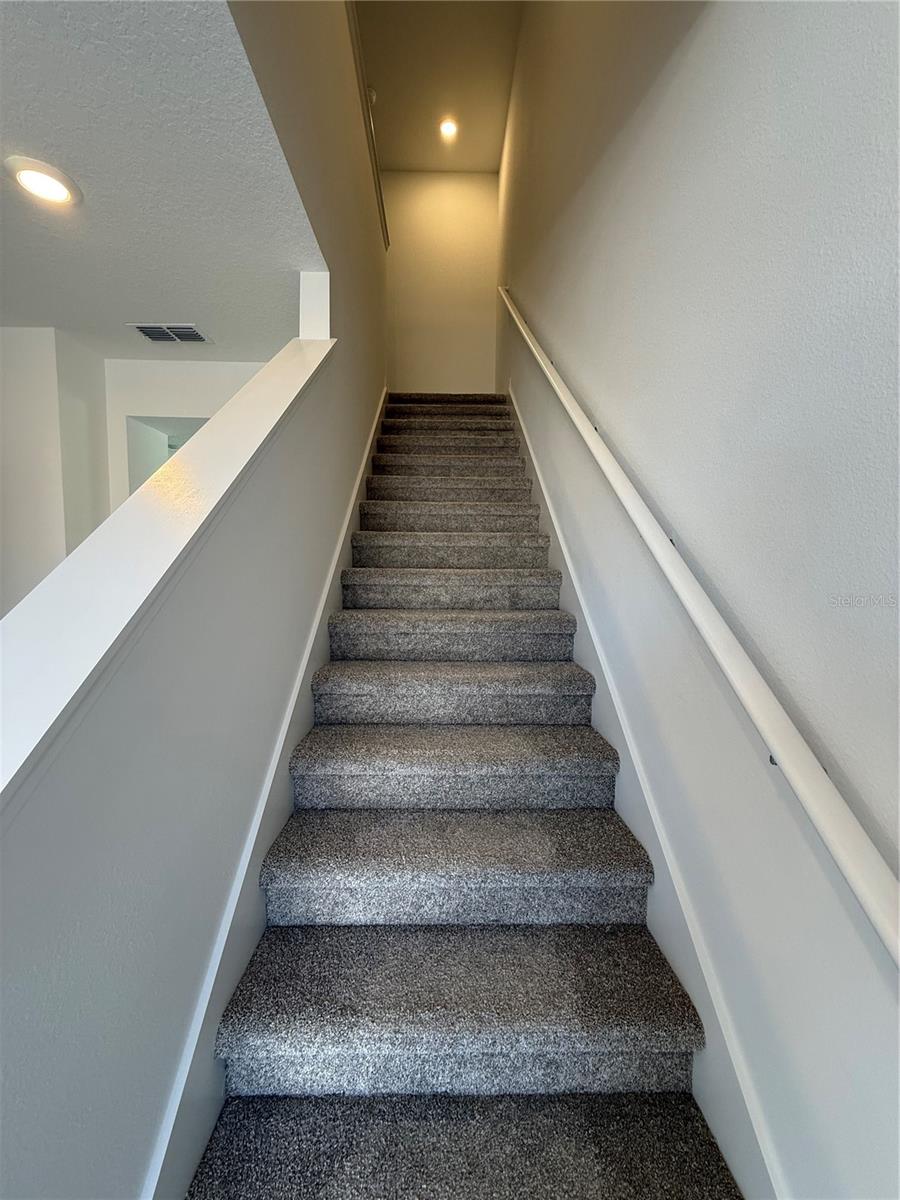 Image 18 of 34 For 4616 Orchard View Alley