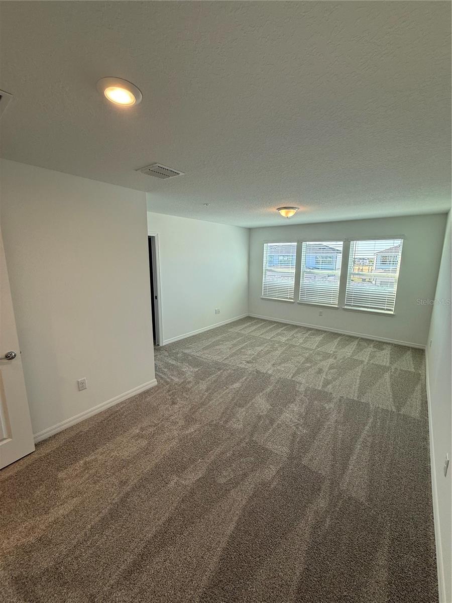 Image 21 of 34 For 4616 Orchard View Alley