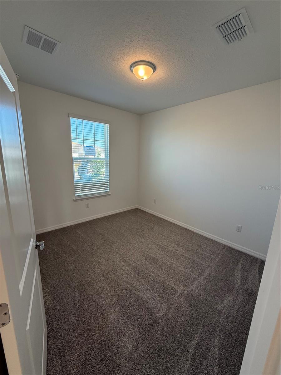 Image 5 of 34 For 4616 Orchard View Alley