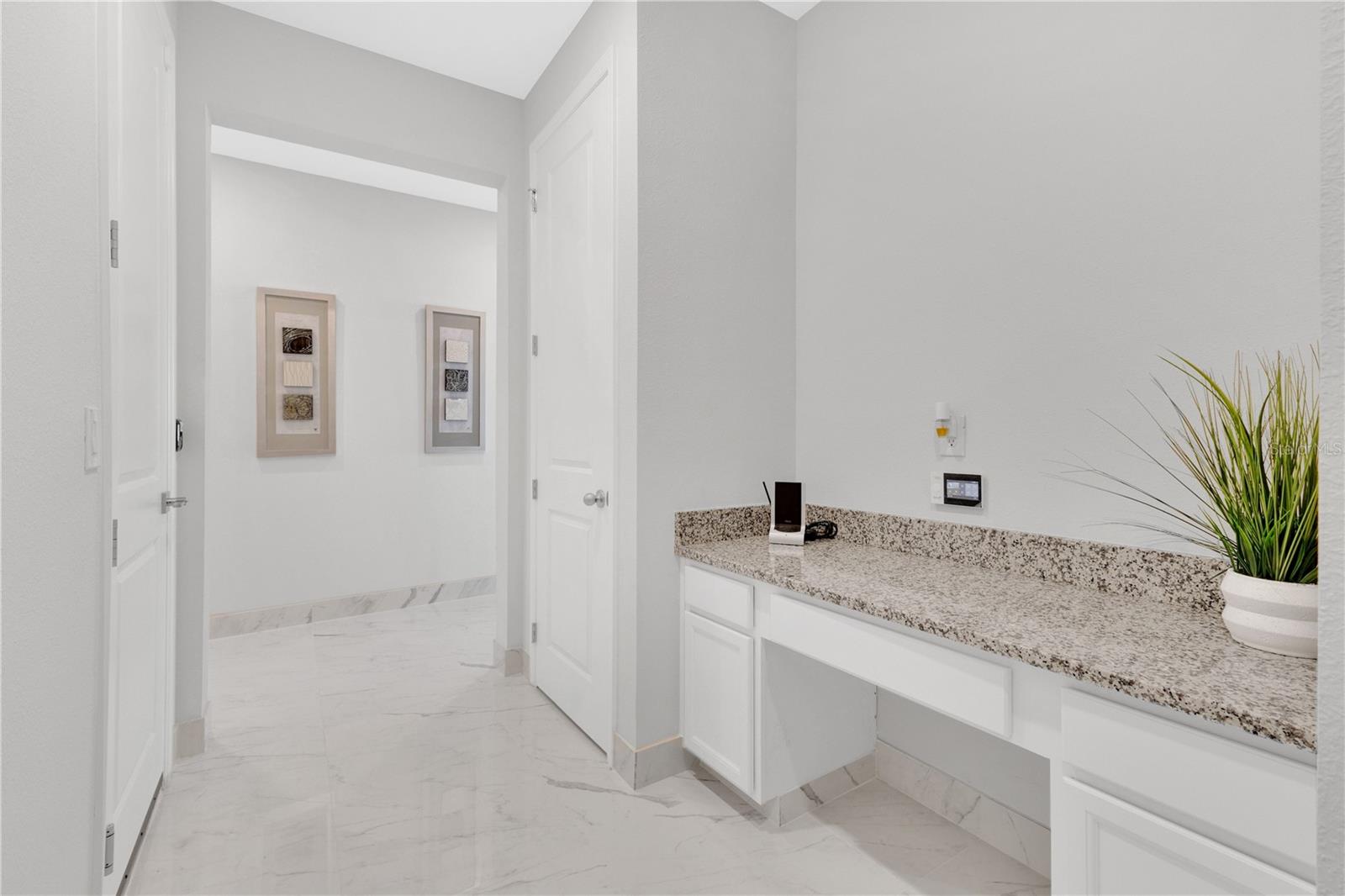 Image 10 of 31 For 4131 Tree Swallow Trail