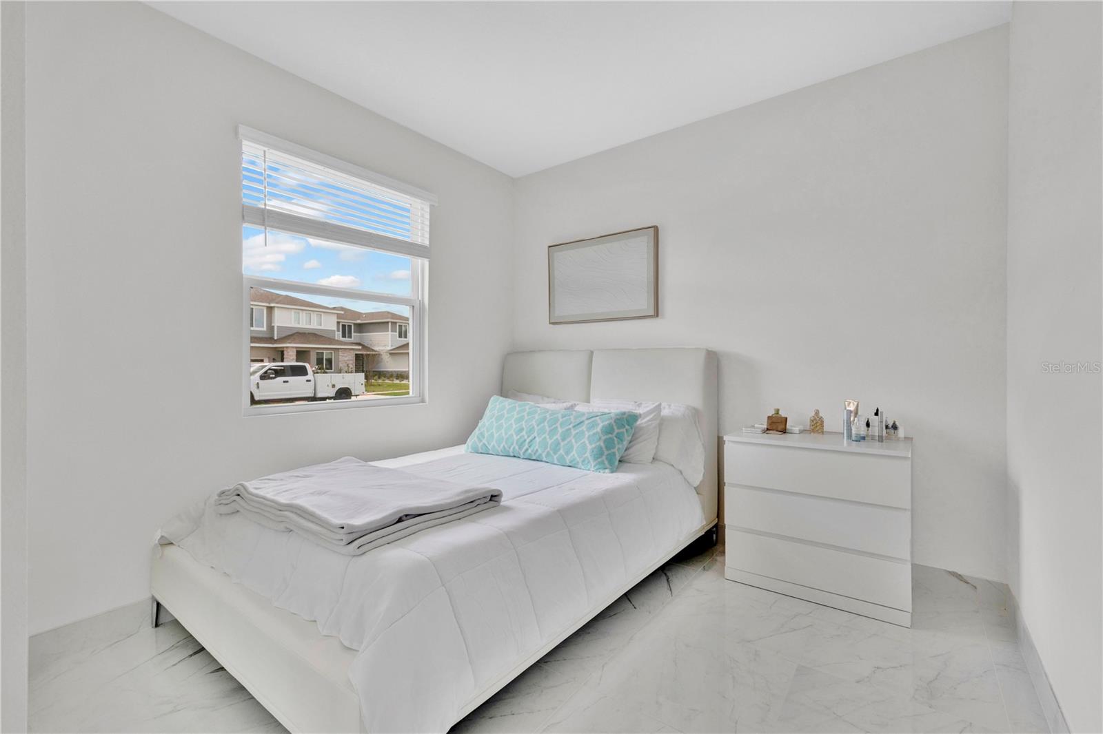 Image 12 of 31 For 4131 Tree Swallow Trail