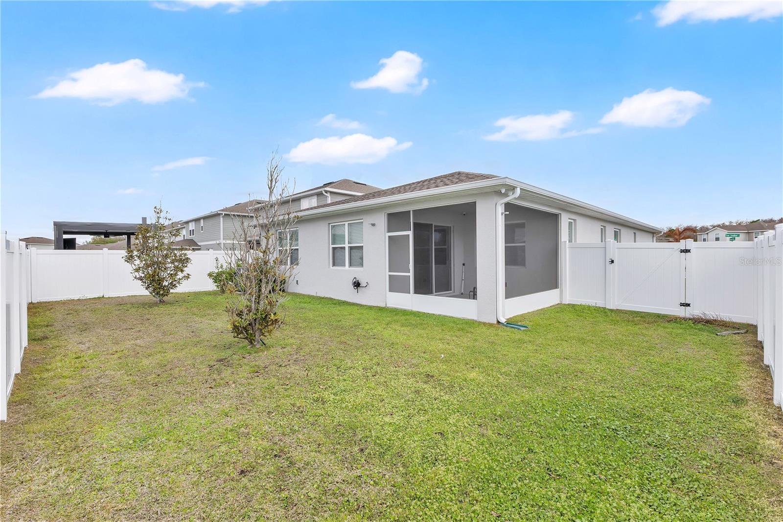 Image 17 of 31 For 4131 Tree Swallow Trail