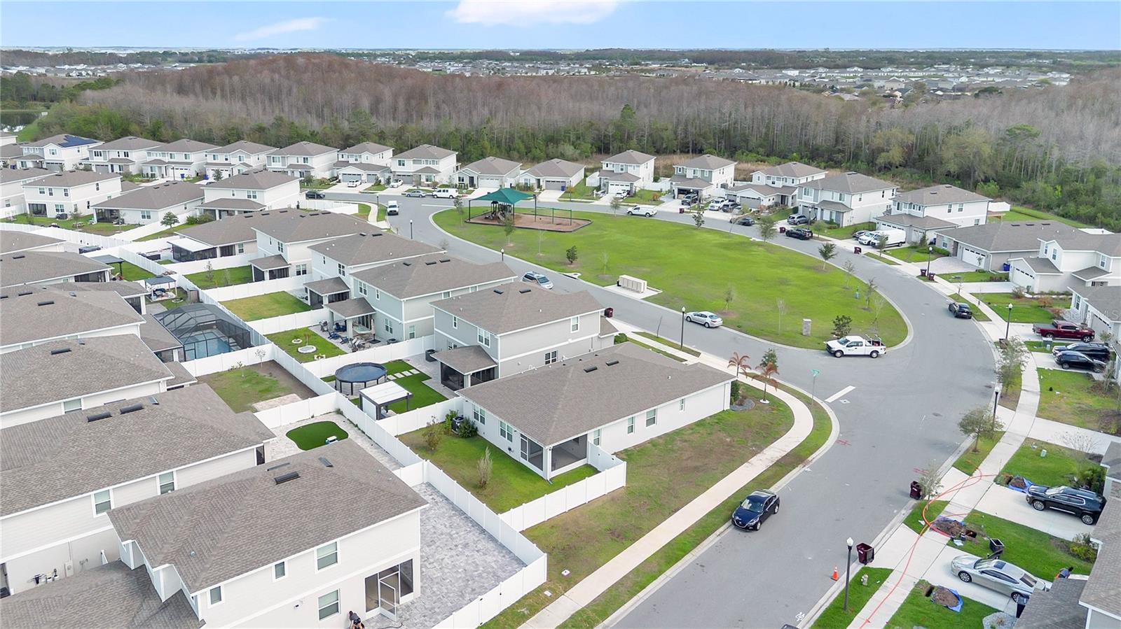 Image 21 of 31 For 4131 Tree Swallow Trail