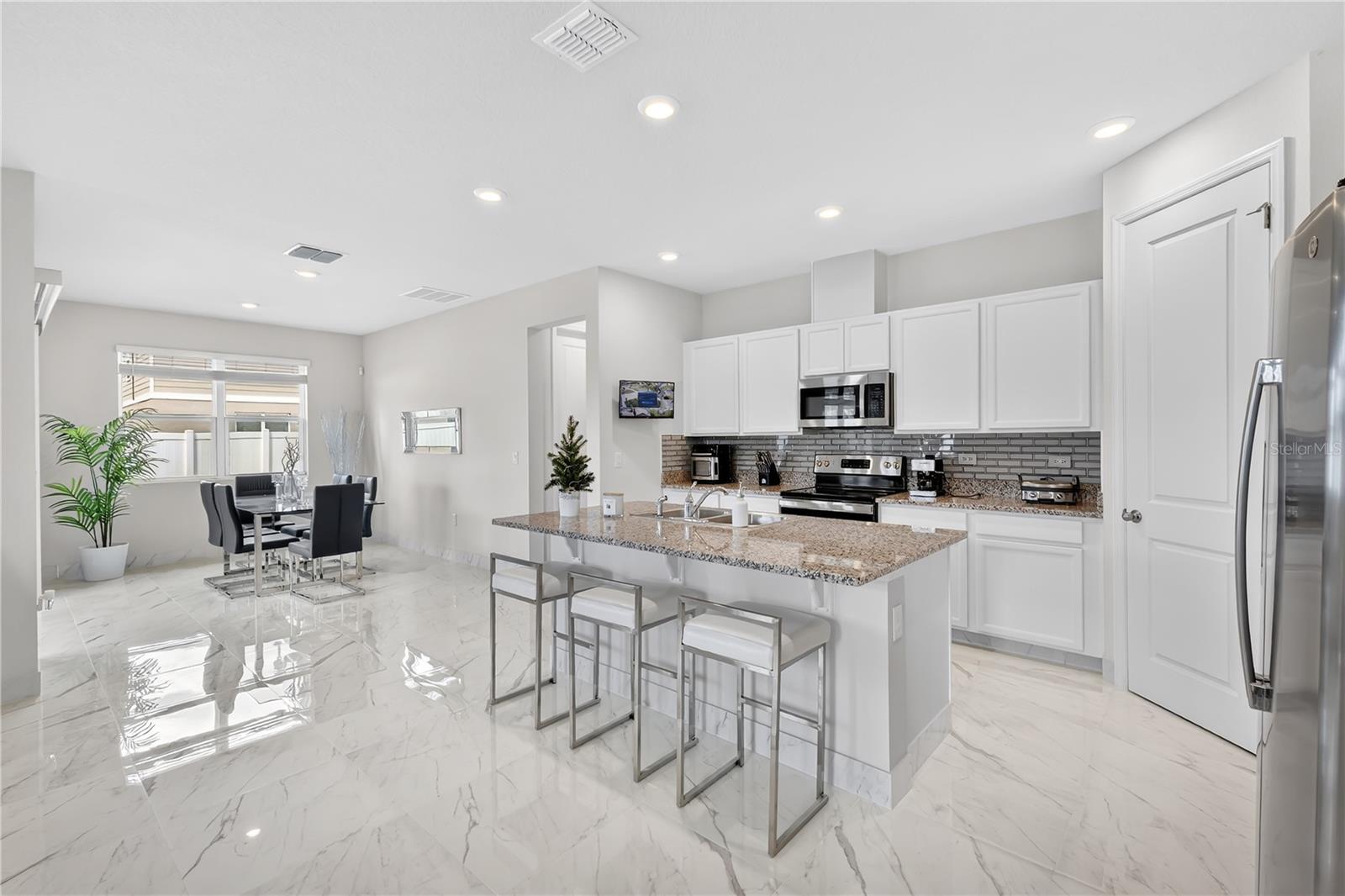 Image 6 of 31 For 4131 Tree Swallow Trail