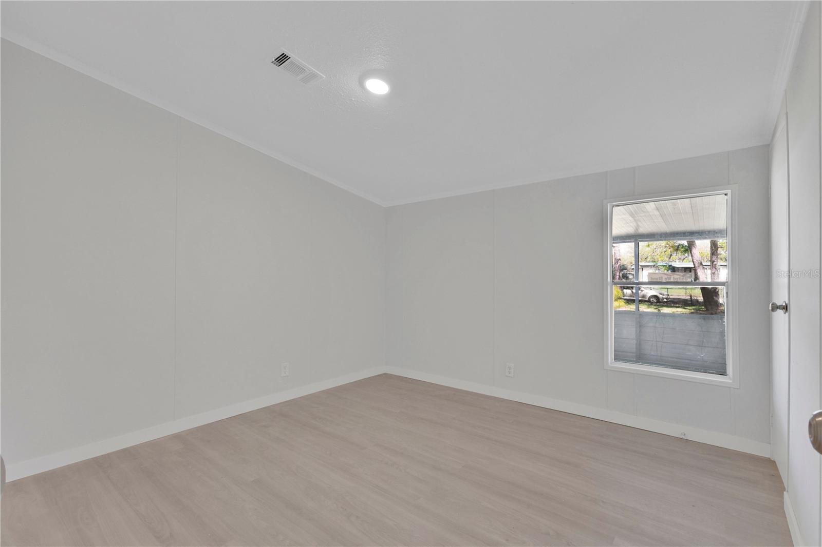 Image 11 of 23 For 9180 Concord Road