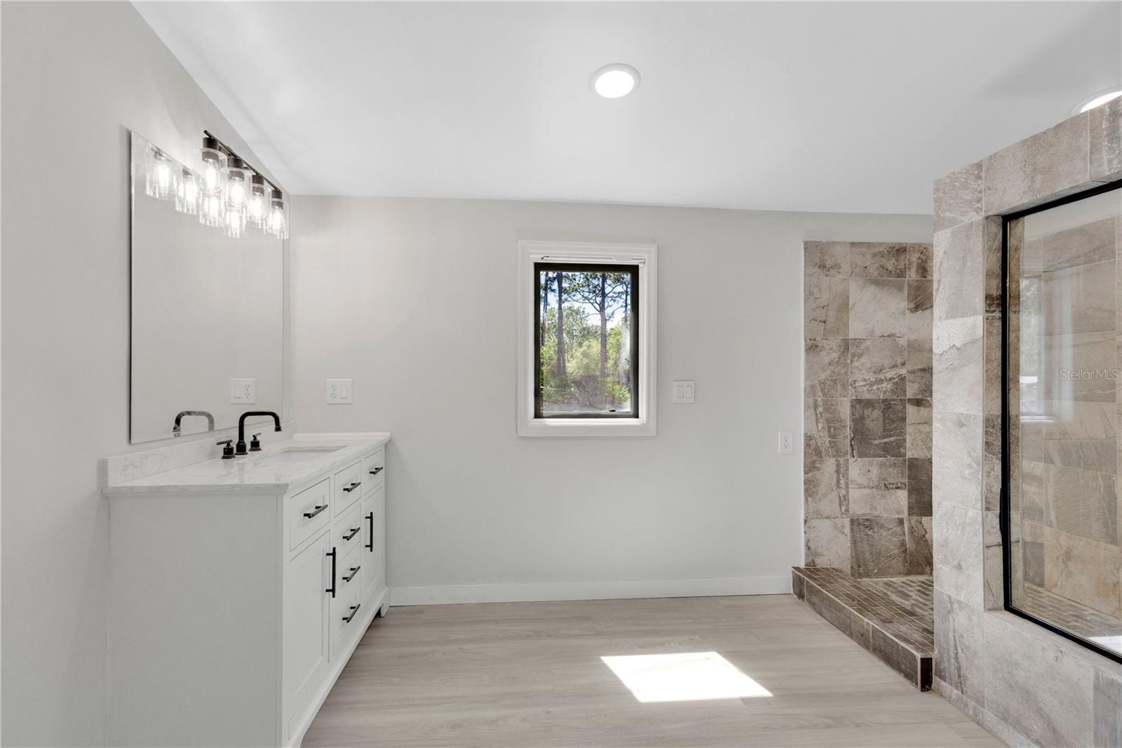 Image 8 of 23 For 9180 Concord Road