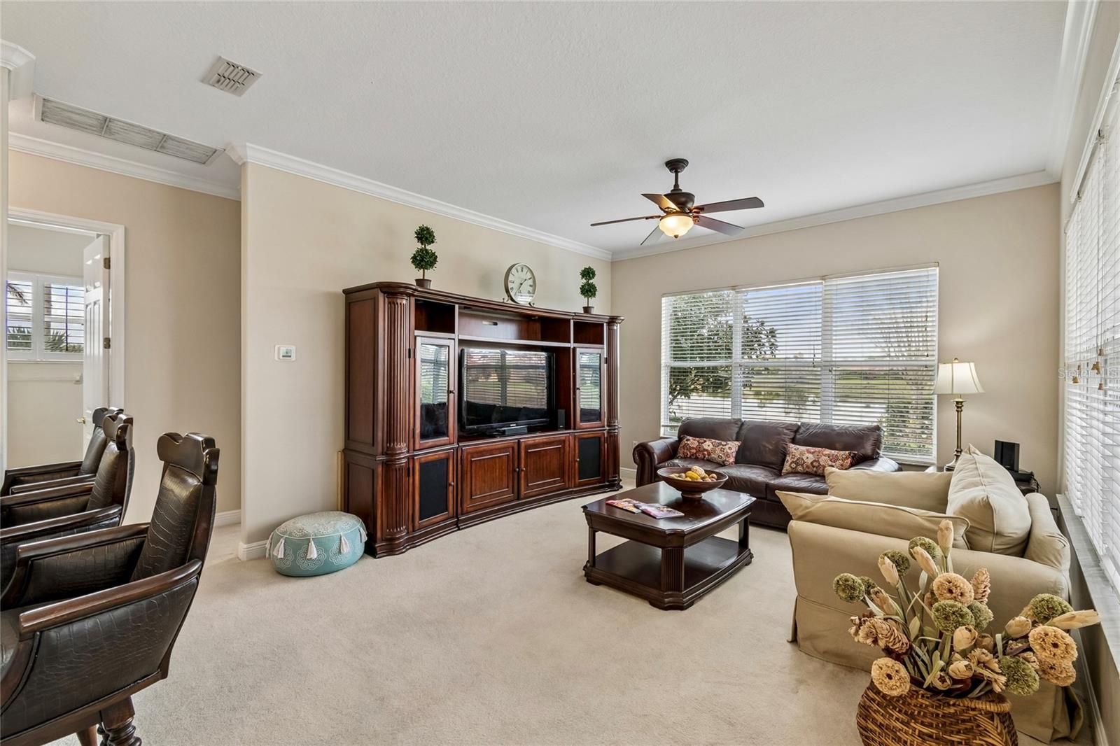 Image 18 of 62 For 113 Tivoli Trace Ct