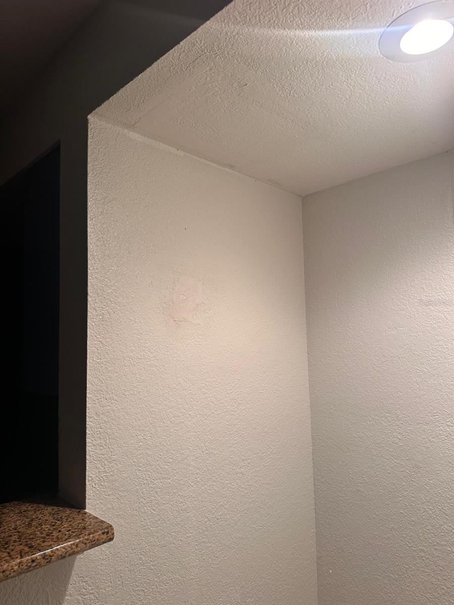 Image 12 of 17 For 5112 Conroy Road 11