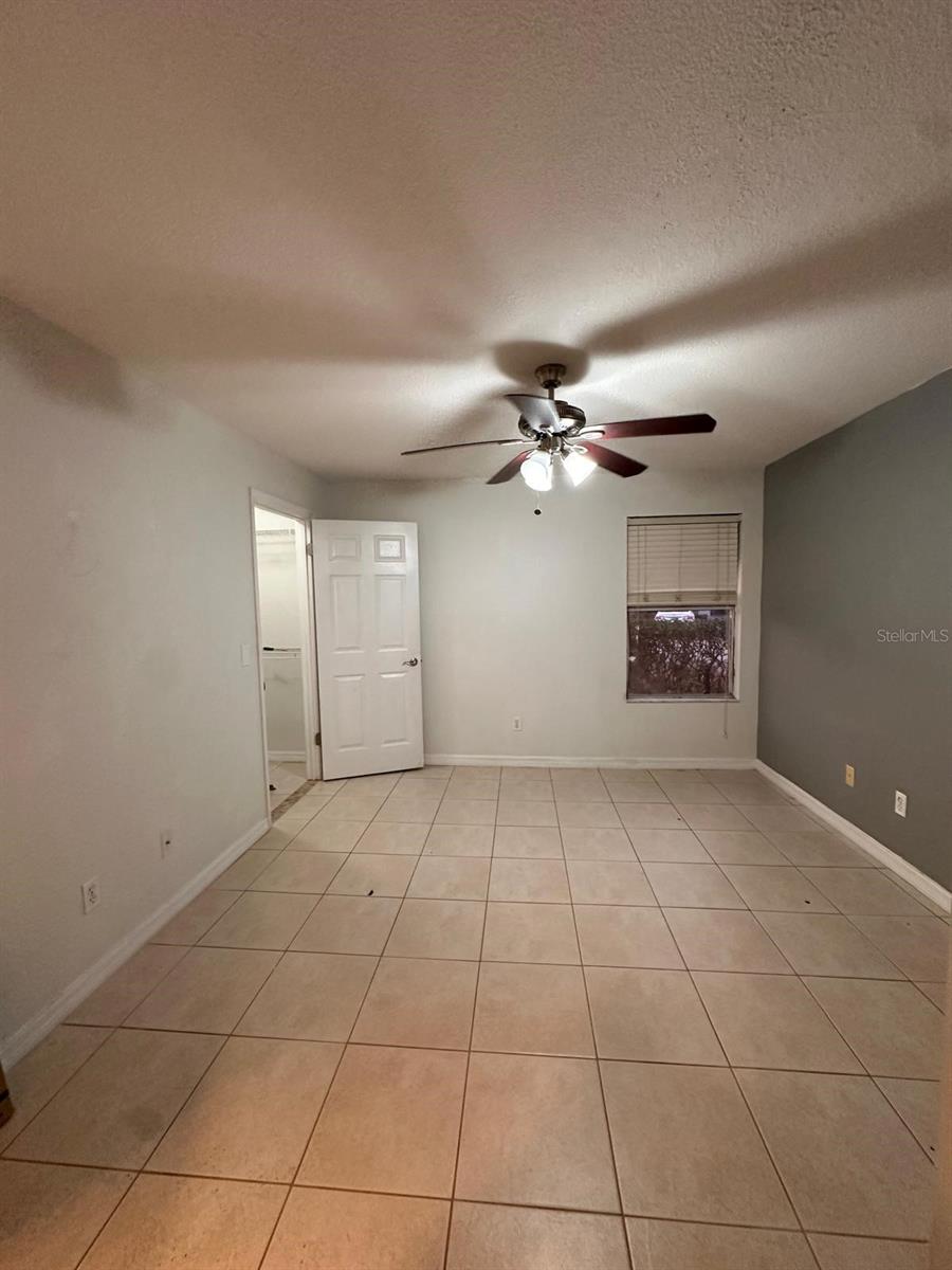 Image 15 of 17 For 5112 Conroy Road 11