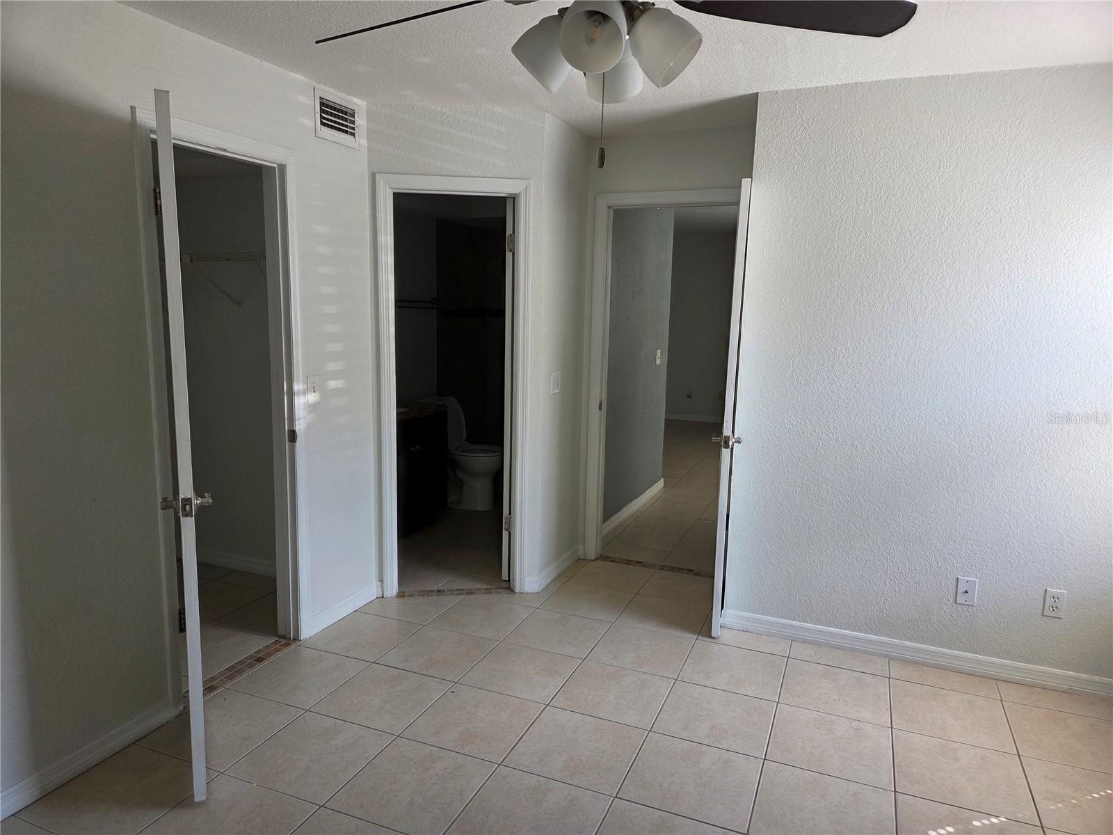 Image 5 of 17 For 5112 Conroy Road 11