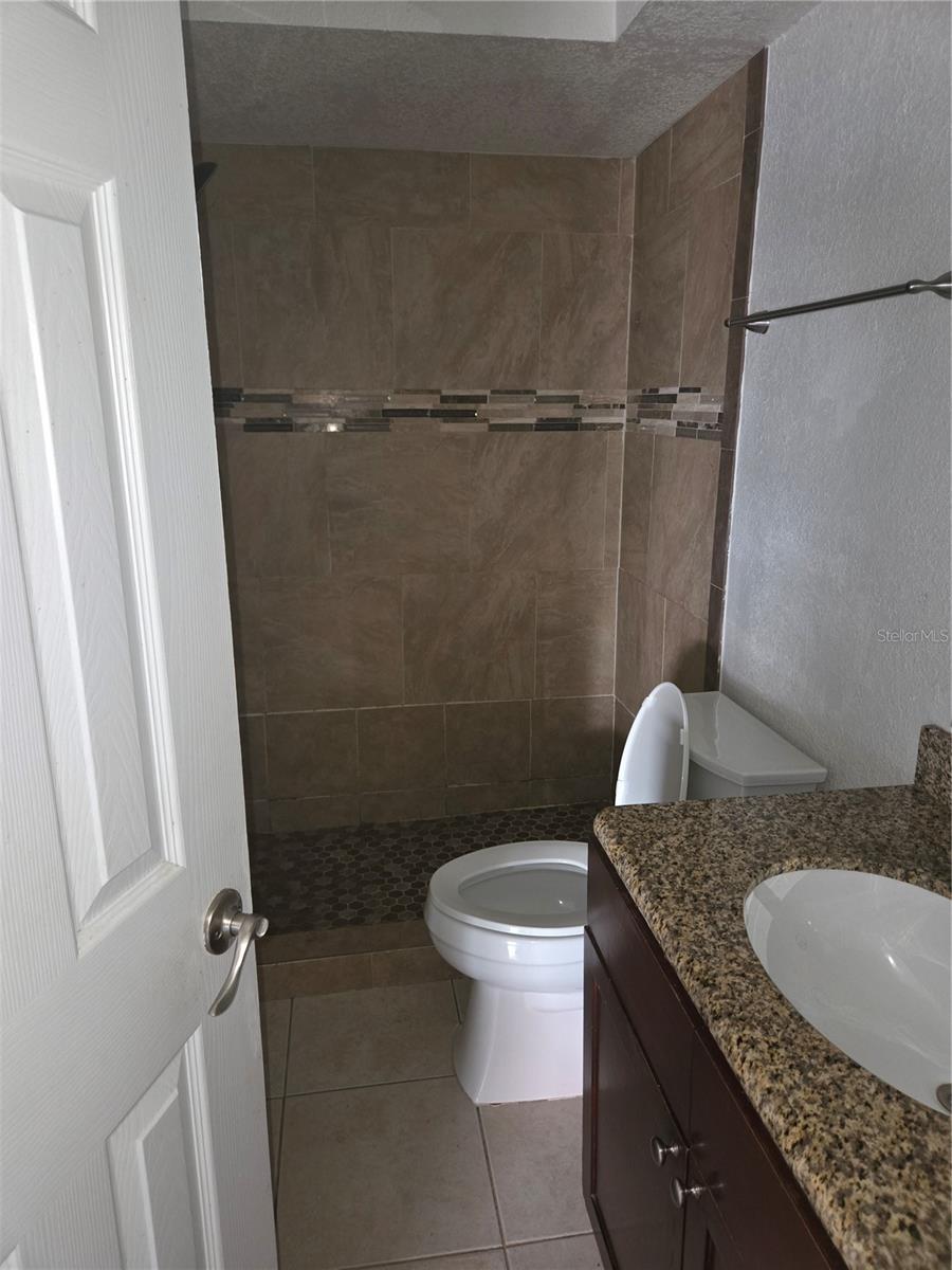 Image 8 of 17 For 5112 Conroy Road 11