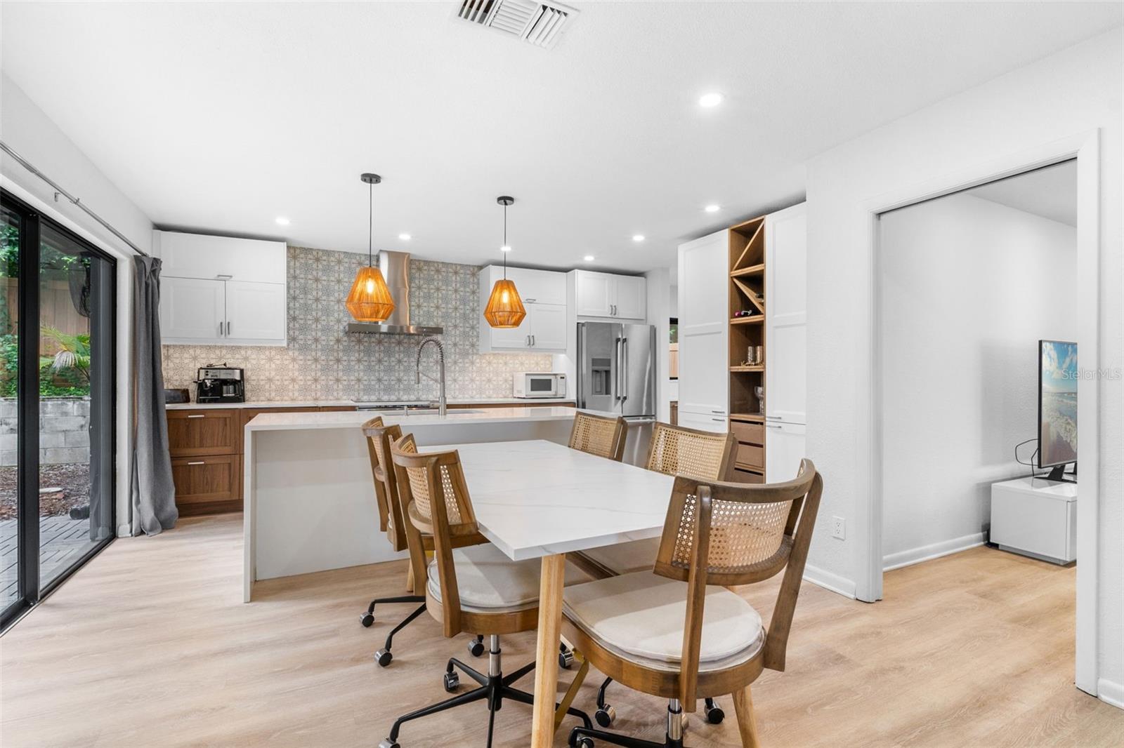 Image 12 of 69 For 1865 North Street