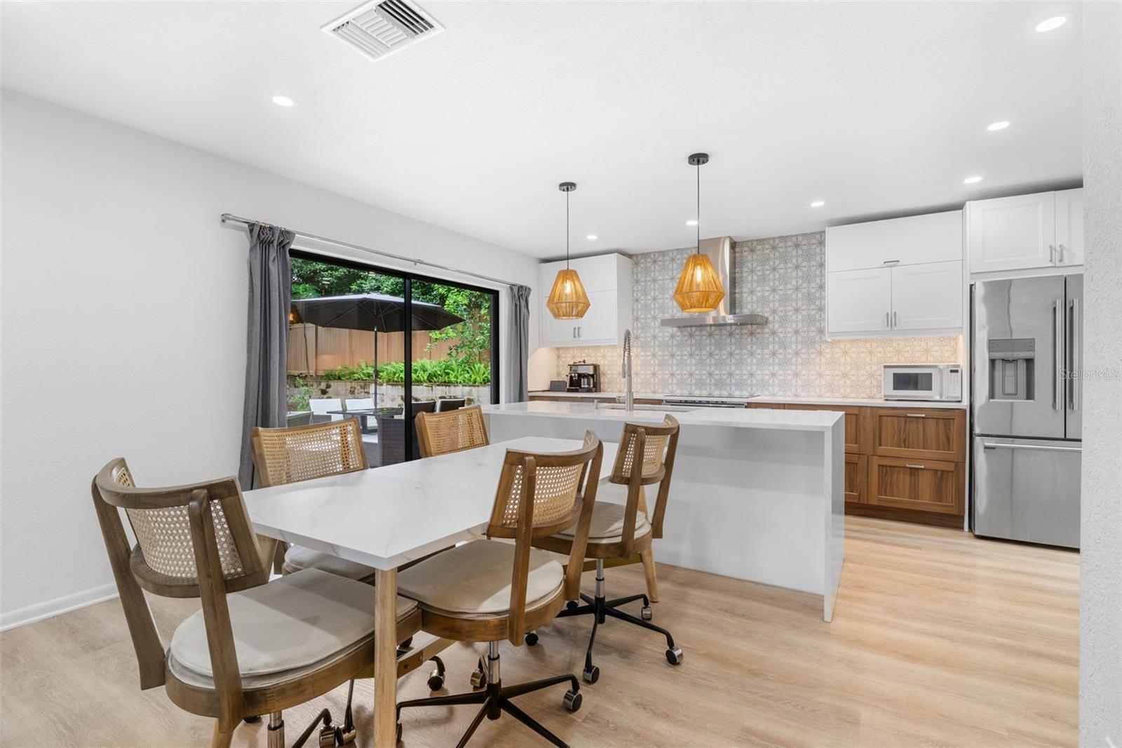 Image 13 of 69 For 1865 North Street