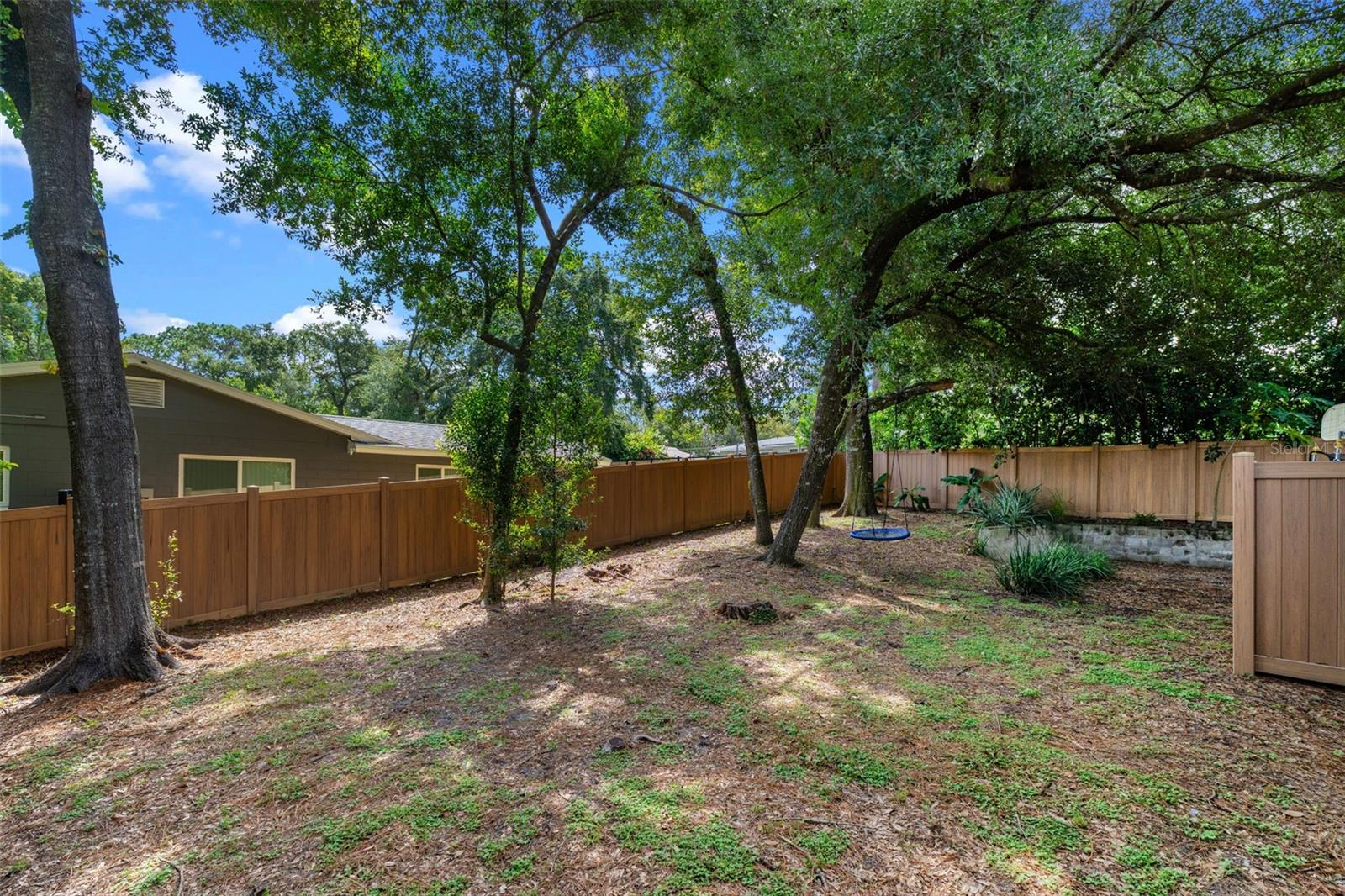 Image 43 of 69 For 1865 North Street