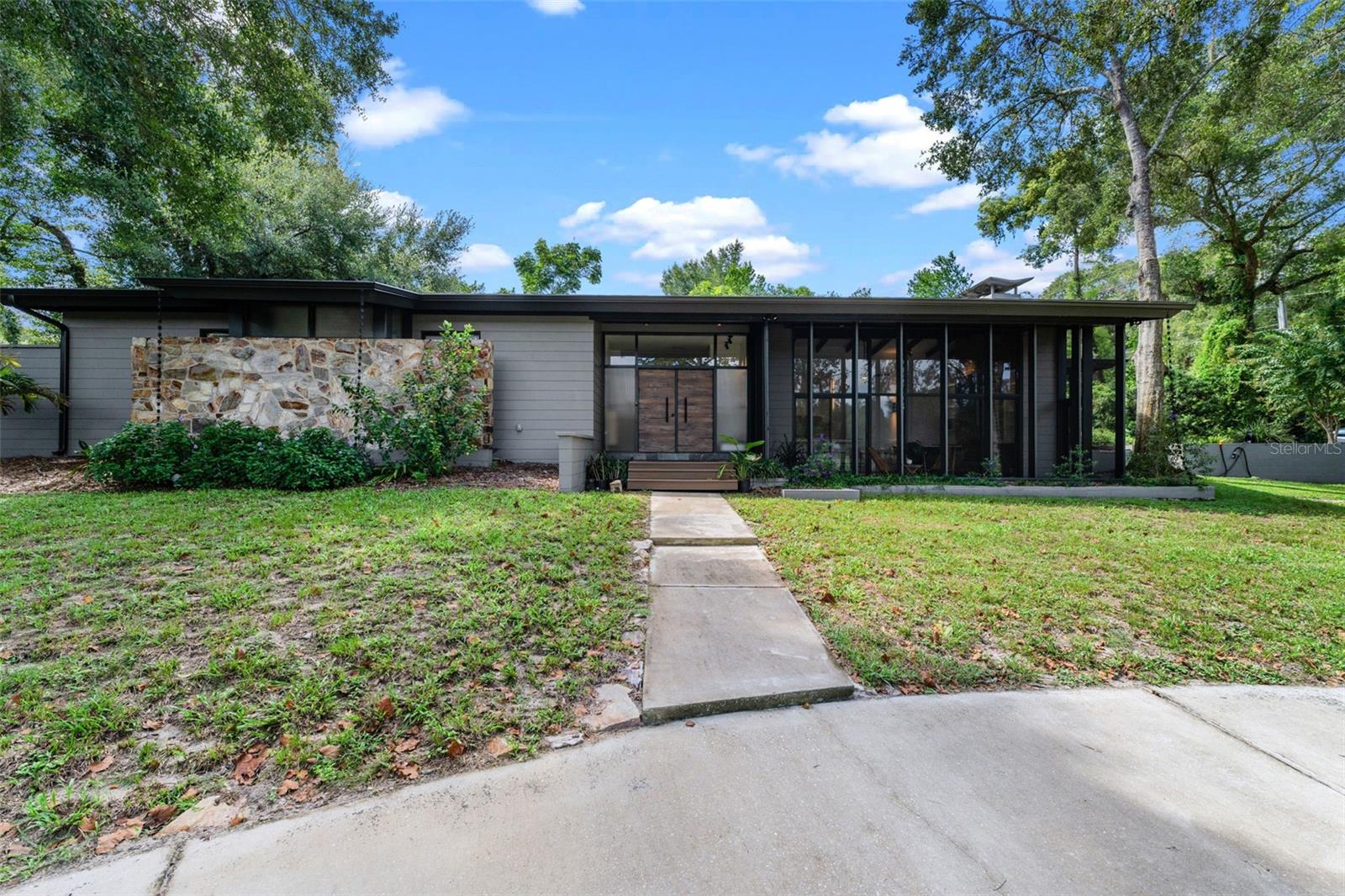 Image 49 of 69 For 1865 North Street